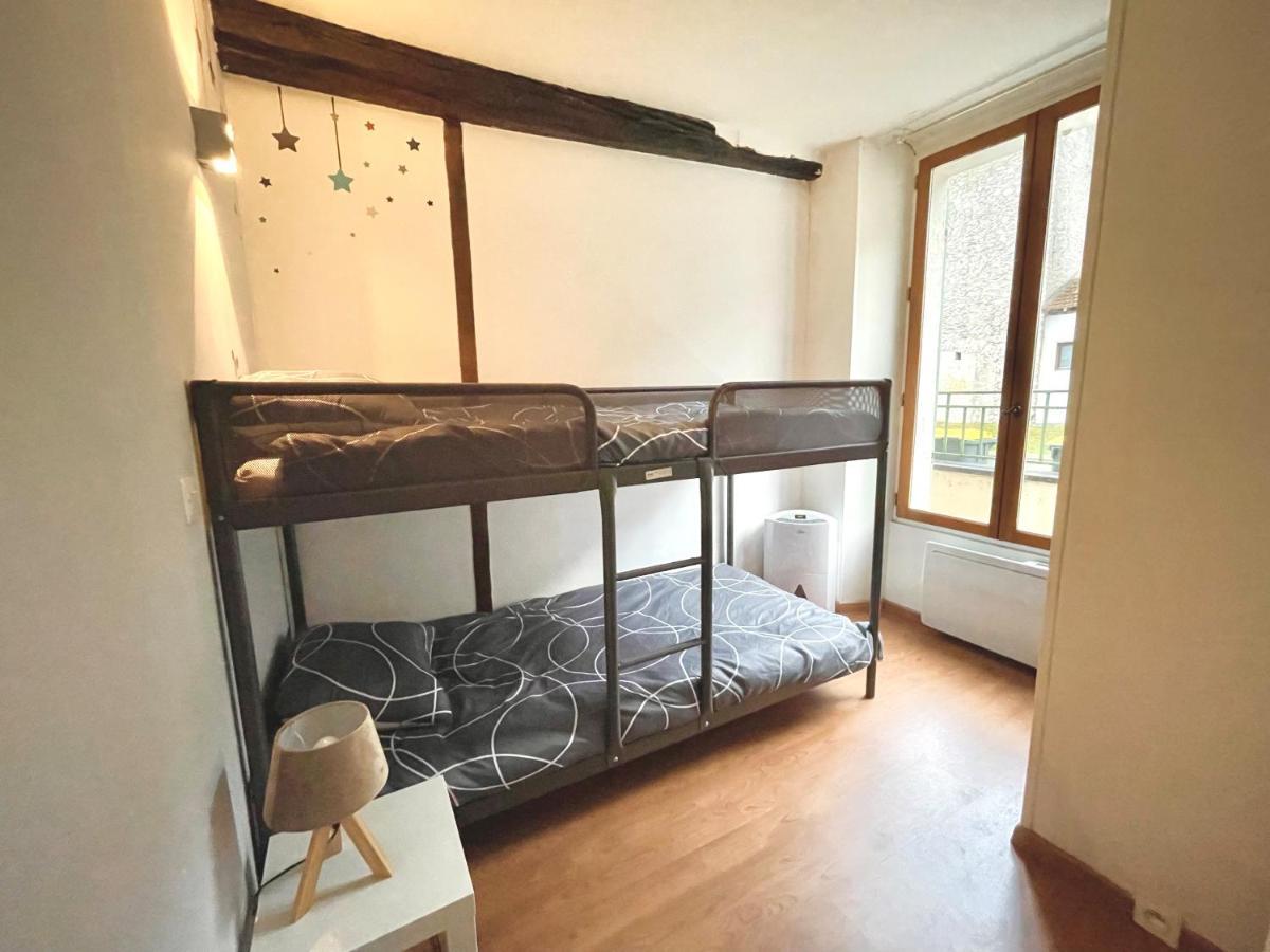 Ferienwohnung T3-Balcon Plein Sud-Acces Direct Au Bord Du Loing Moret-sur-Loing Exterior foto